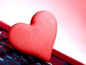 Trouver l’amour grâce aux petites annonces sur les sites de dating