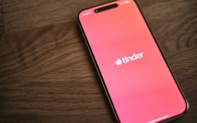 1 000 swipes pour un seul date : la vérité que personne veut entendre